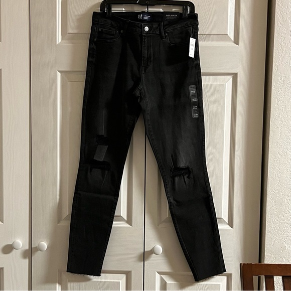 NWT Gap Mid Rise Destructed Universal Legging with Wellwash, size 10/30 … - Picture 1 of 7